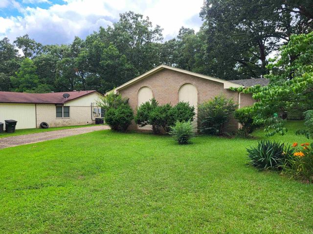 9105 Peach Tree Lane, Sherwood, AR 72120