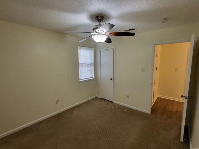 9105 Peach Tree Lane, Sherwood, AR 72120