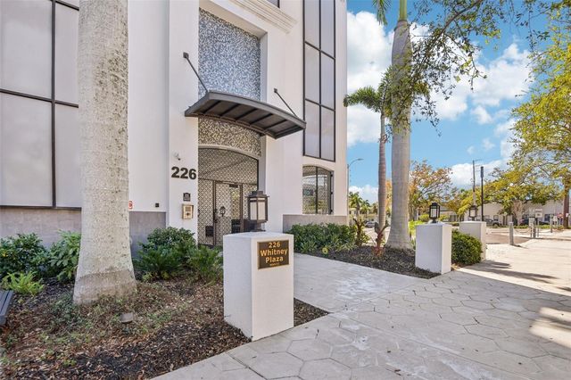 226 5TH AVENUE N 801, St Petersburg, FL 33701