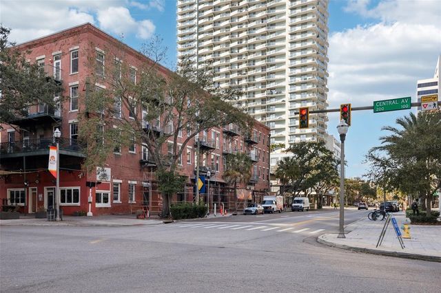 226 5TH AVENUE N 801, St Petersburg, FL 33701