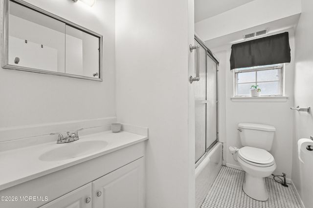 67 Galewood Drive B, Matawan, NJ 07747