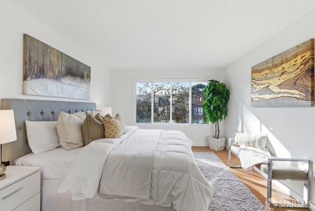 208 North Lake Merced Hills 3C, San Francisco, CA 94132