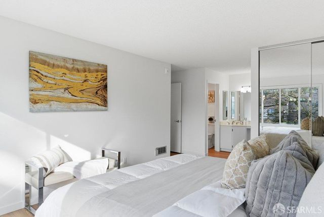 208 North Lake Merced Hills 3C, San Francisco, CA 94132