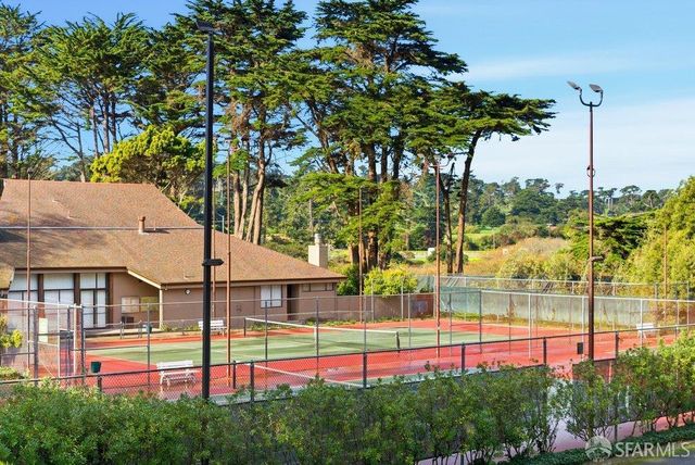 208 North Lake Merced Hills 3C, San Francisco, CA 94132