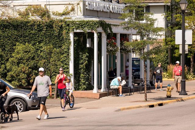 4650 Manitou Road, Excelsior, MN 55331