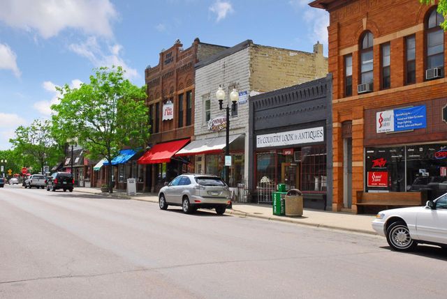 4650 Manitou Road, Excelsior, MN 55331