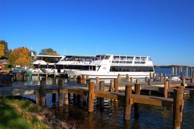 4650 Manitou Road, Excelsior, MN 55331