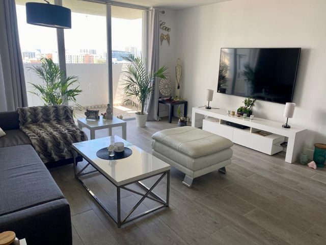 2780 NE 183rd Street 1515, Aventura, FL 33160