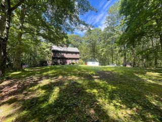 330 Arbor St, Lunenburg, MA 01462