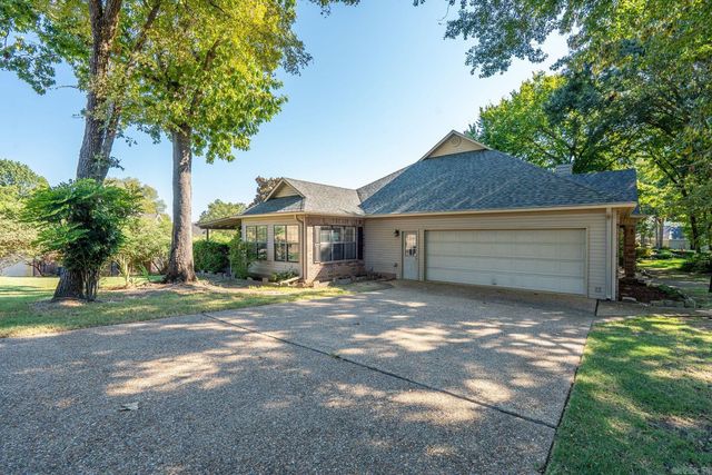 214 Osprey Drive, Hot Springs, AR 71913