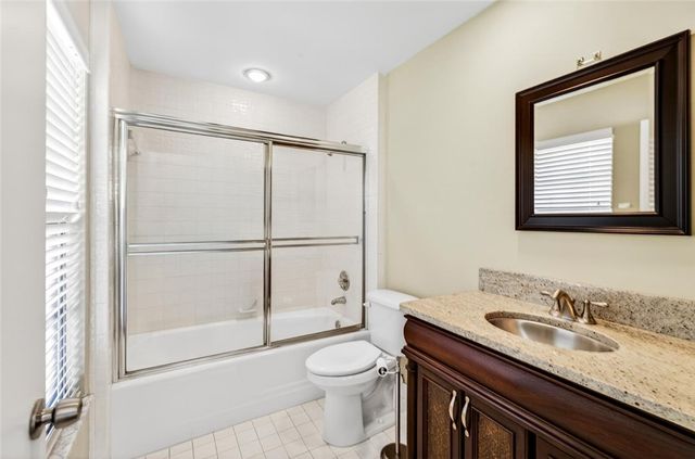 111 Prestwick Circle 1, Vero Beach, FL 32967