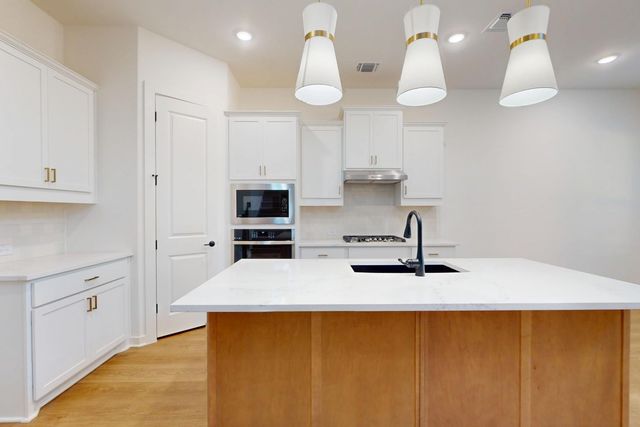 3613 Helena WAY, Leander, TX 78641