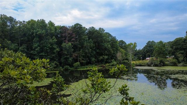 2541 Poplar Street, Snellville, GA 30078