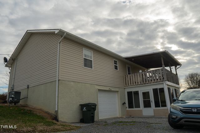 2406 Old Stagecoach Road, Jonesborough, TN 37659