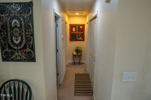 2406 Old Stagecoach Road, Jonesborough, TN 37659