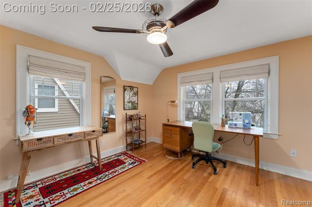 703 W Lewiston Avenue, Ferndale, MI 48220