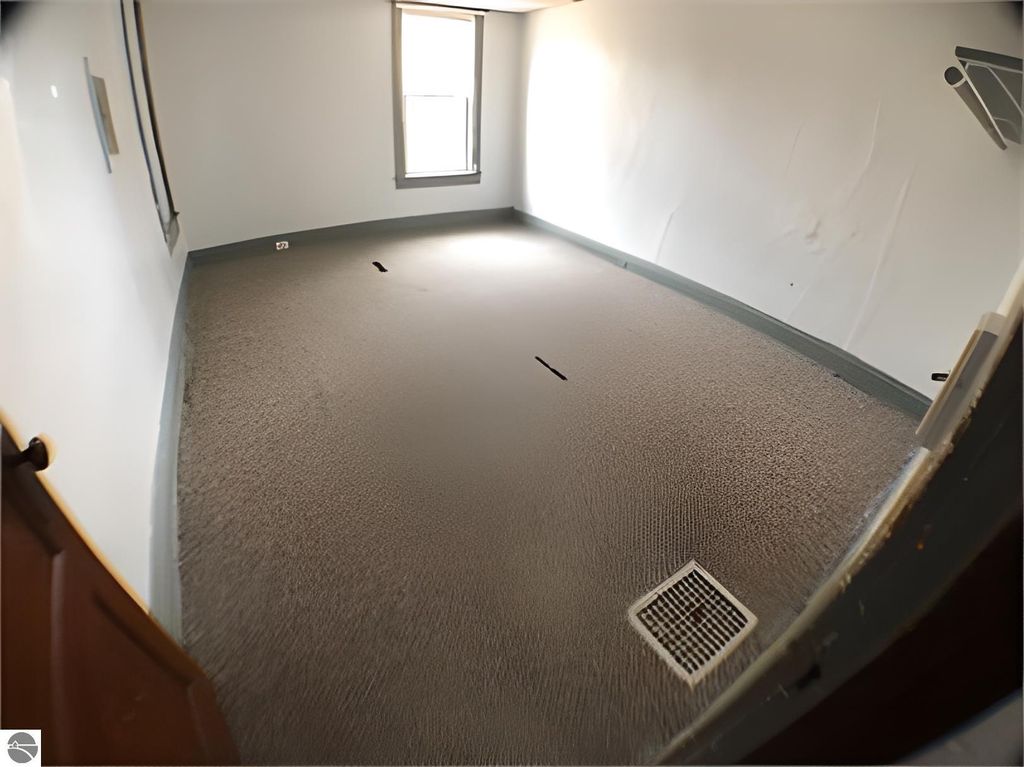 Image 12 of property listing at 501 S University, Mt Pleasant, MI 48858