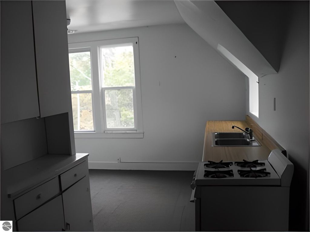 Image 21 of property listing at 501 S University, Mt Pleasant, MI 48858