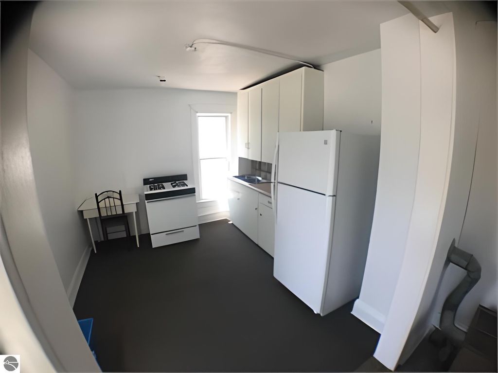 Image 24 of property listing at 501 S University, Mt Pleasant, MI 48858