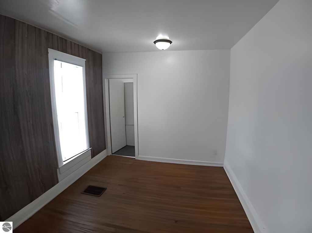 Image 33 of property listing at 501 S University, Mt Pleasant, MI 48858