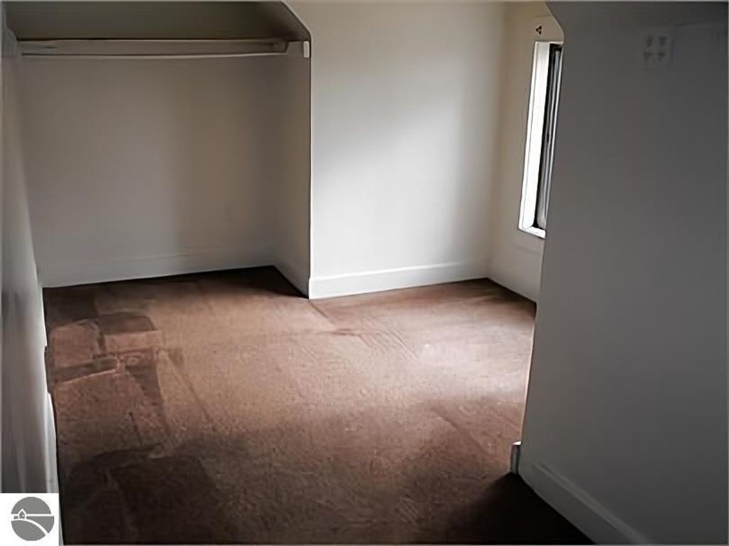 Image 7 of property listing at 501 S University, Mt Pleasant, MI 48858