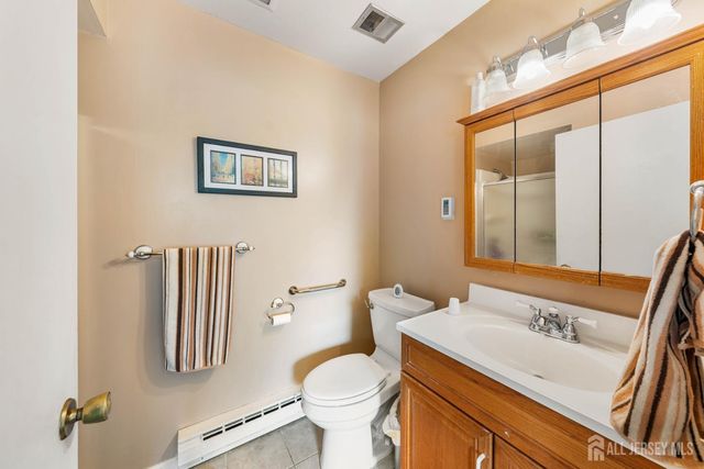 217 Mayflower Way B, Jamesburg, NJ 08831