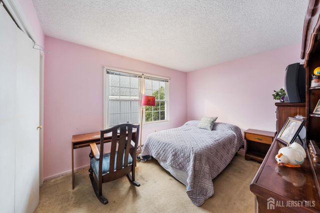 217 Mayflower Way B, Jamesburg, NJ 08831