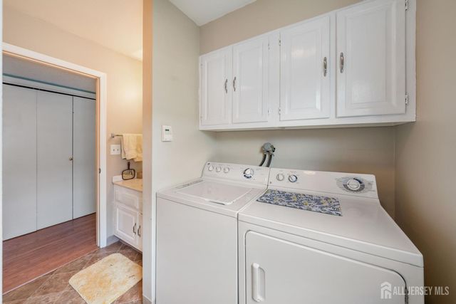 217 Mayflower Way B, Jamesburg, NJ 08831