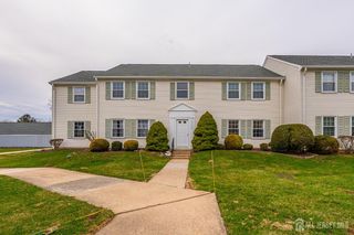 217 Mayflower Way B, Jamesburg, NJ 08831