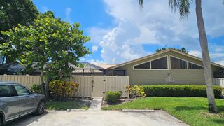 5876 Golden Eagle Circle, Palm Beach Gardens, FL 33418