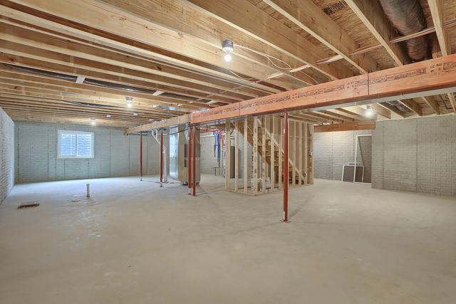 303 Collins Drive, Mahomet, IL 61853