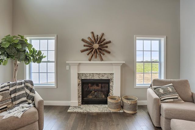 303 Collins Drive, Mahomet, IL 61853