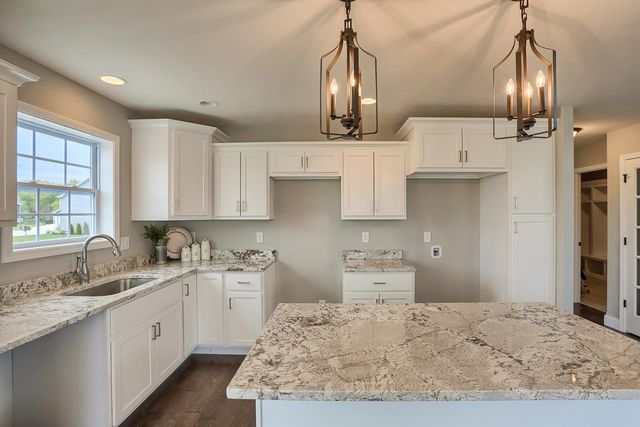 303 Collins Drive, Mahomet, IL 61853