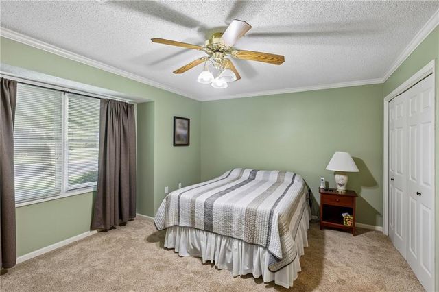731 N Somerset Terrace, Olathe, KS 66062