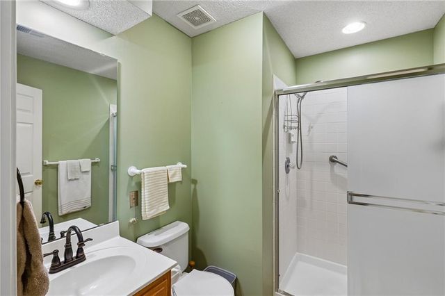 731 N Somerset Terrace, Olathe, KS 66062