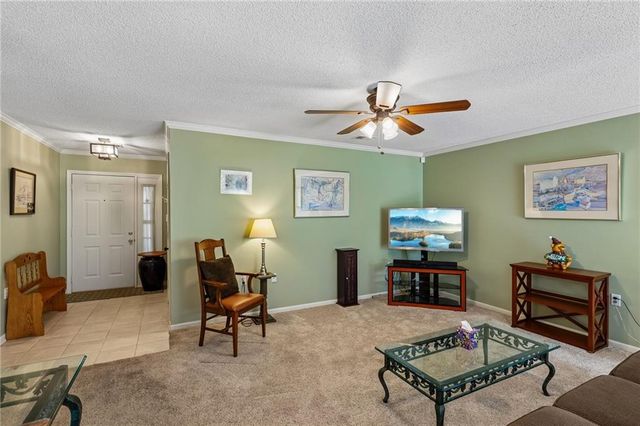 731 N Somerset Terrace, Olathe, KS 66062