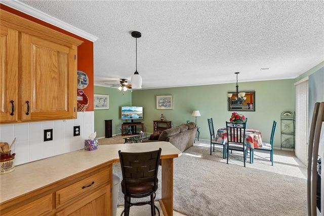 731 N Somerset Terrace, Olathe, KS 66062