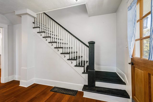 72 LIBERTY ST, Weyers Cave, VA 24486