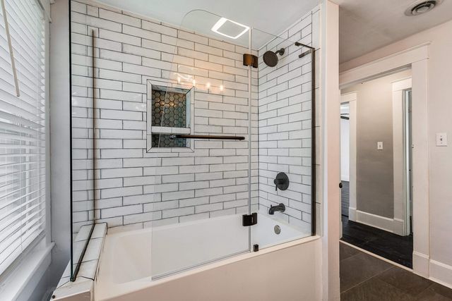 72 LIBERTY ST, Weyers Cave, VA 24486