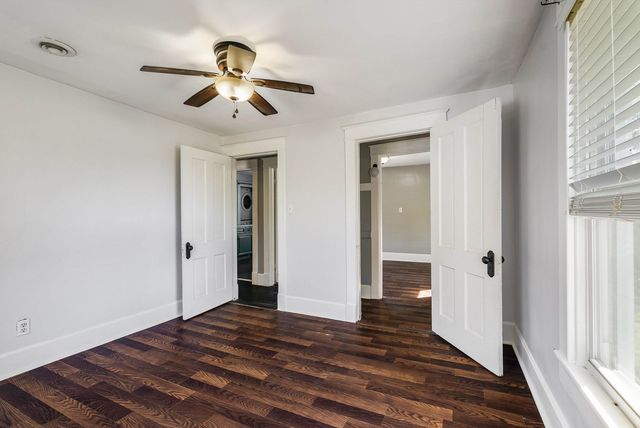 72 LIBERTY ST, Weyers Cave, VA 24486