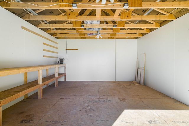 72 LIBERTY ST, Weyers Cave, VA 24486