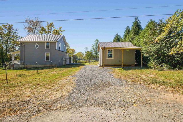 72 LIBERTY ST, Weyers Cave, VA 24486