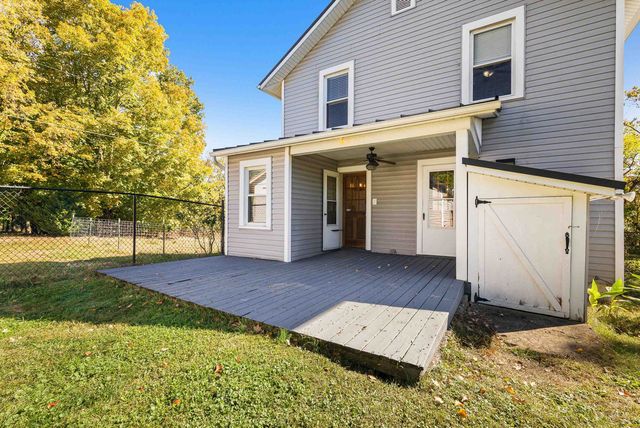 72 LIBERTY ST, Weyers Cave, VA 24486