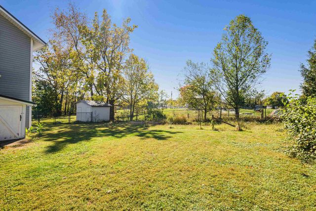 72 LIBERTY ST, Weyers Cave, VA 24486