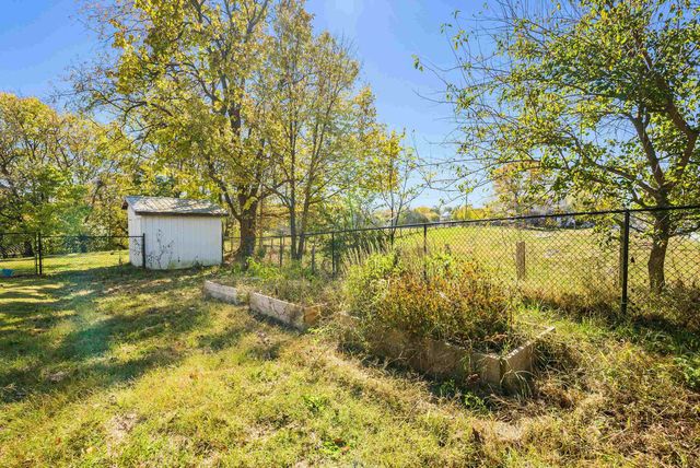 72 LIBERTY ST, Weyers Cave, VA 24486