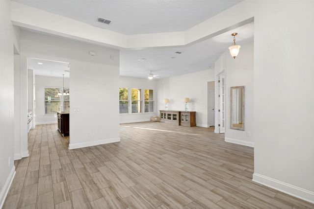 324 N Shadowwood Dr, St Augustine, FL 32086