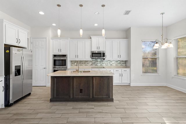 324 N Shadowwood Dr, St Augustine, FL 32086