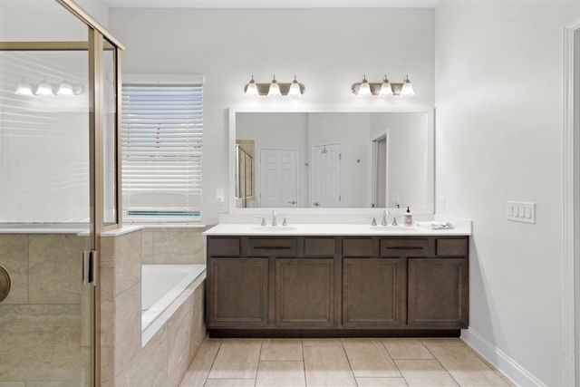 324 N Shadowwood Dr, St Augustine, FL 32086