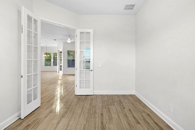 324 N Shadowwood Dr, St Augustine, FL 32086