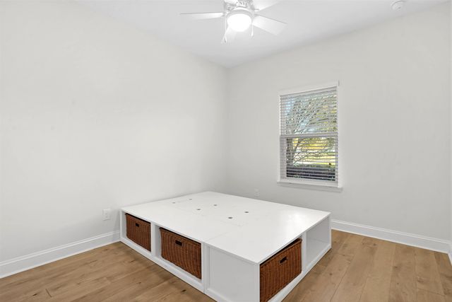 324 N Shadowwood Dr, St Augustine, FL 32086